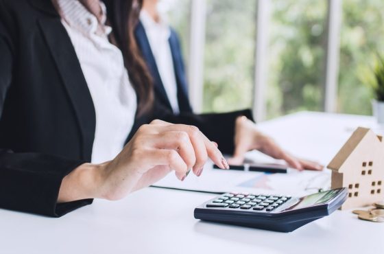 How to Calculate Savings and Costs with Our Solar Calculator?