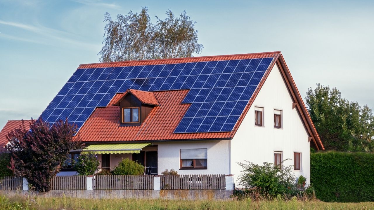 can house run on solar power alone 1