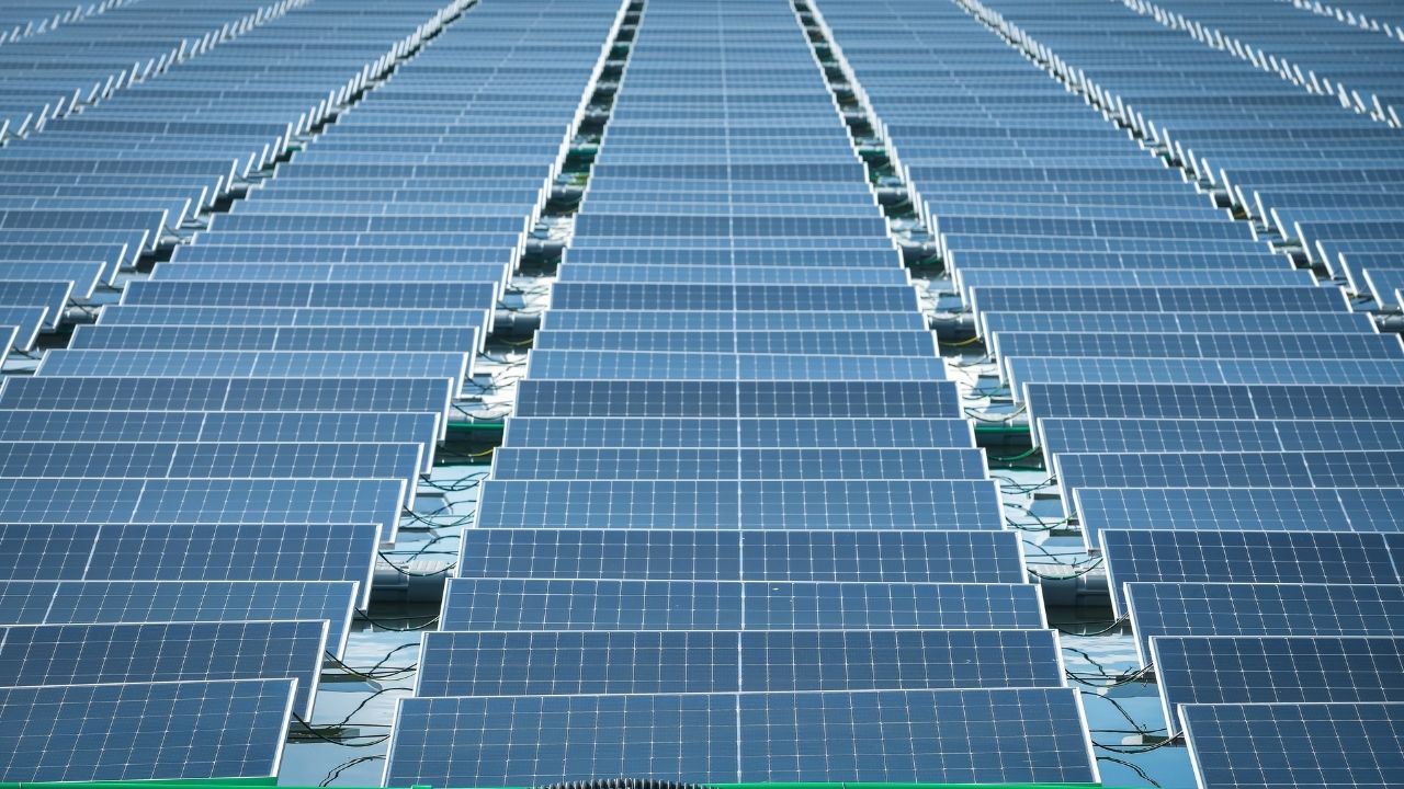 different types of commercial solar panels 1