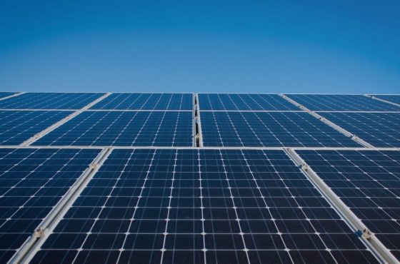 Going Solar’s AE Solar vs. Competitors: Who Delivers More?