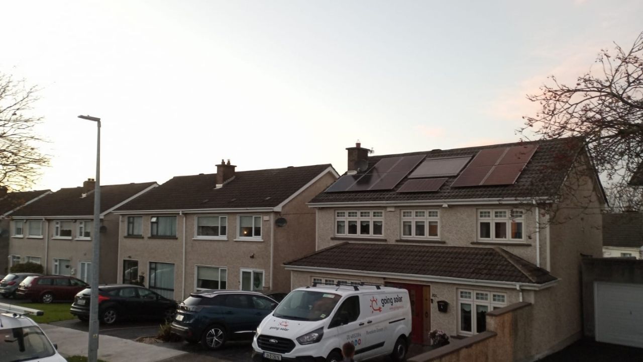 impact of solar panels on property value 1