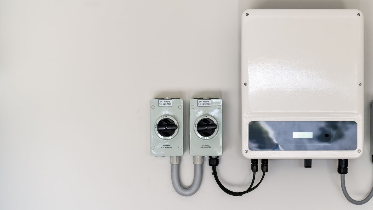 solar panel battery storage 1